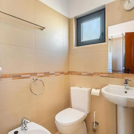 Family House Villa Vilamoura