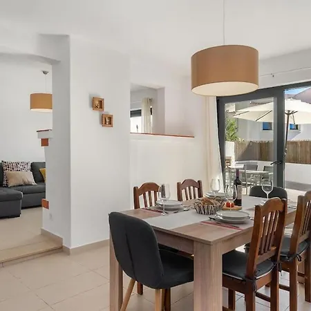 Family House Villa Vilamoura