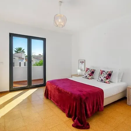 Family House Villa *